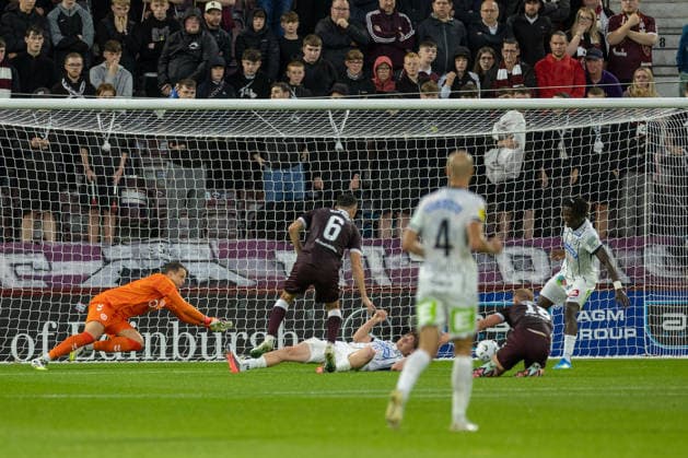 RECORD DATE NOT STATED 28th July 2026; Tynecastle Park, Edinburgh, Scotland: UEFA Europa League Qualifier Football, Hearts versus Sturm Graz; Seedy Jatta of Sturm Graz shoots and scores with his effort being ruled out after a VAR check VagelisxGeorgariou