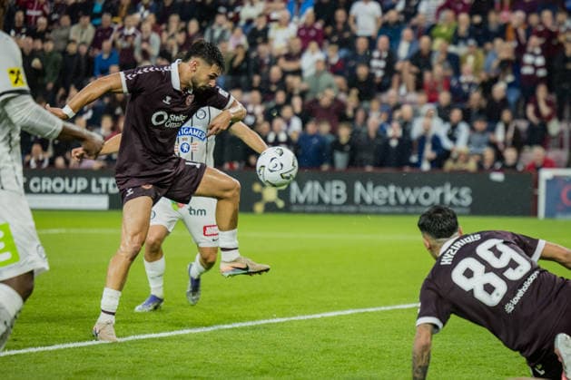 SOCCER - UEFA CL, Hearts vs Sturm EDINBURGH,SCOTLAND,28.JUL.26 - SOCCER - UEFA Champions League, qualification, Heart of Midlothian FC vs SK Sturm Graz. Image shows Claudio Braga (Hearts).  GEPAxpictures xMatthiasxTrinkl