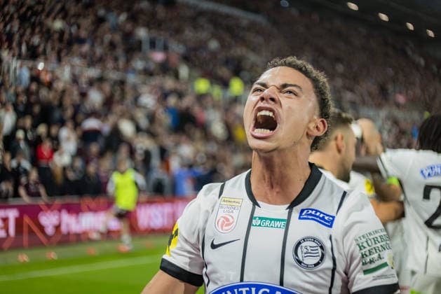 SOCCER - UEFA CL, Hearts vs Sturm EDINBURGH,SCOTLAND,28.JUL.26 - SOCCER - UEFA Champions League, qualification, Heart of Midlothian FC vs SK Sturm Graz. Image shows the rejoicing of Jacob Hoedl (Sturm).  GEPAxpictures xMatthiasxTrinkl