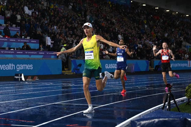 COM26 ATHLETICS, Ky Robinson of Australia celebrates winning the Men s 10,000 Meters Final during the Glasgow 2026 Commonwealth Games at Scotstoun Stadium in Glasgow, Scotland, Tuesday, July 28, 2026. ( NO ARCHIVING, EDITORIAL USE ONLY Glasgow United Kingdom  Copyright: xJOELxCARRETTx 20260729118952956875