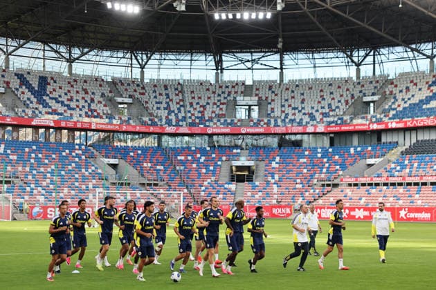 Fenerbahce practice session in Poland ZABRZE, POLAND - JULY 28: Fenerbahce players take part in the practice session ahead of the UEFA Champions League second qualifying round match between Gornik Zabrze and Fenerbahce at Arena Zabrze in Zabrze, Poland on July 28, 2026. Jakub Porzycki Anadolu Zabrze Poland. Editorial use only. Please get in touch for any other usage.  Copyright: x2026xAnadoluxJakubxPorzyckix