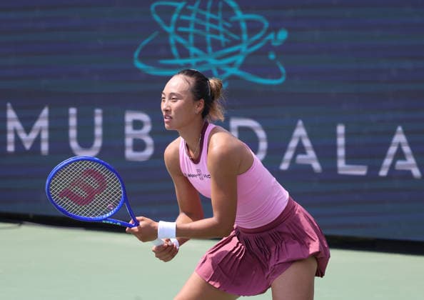 July 28, 2026, Washington, Illinois, USA: QINWEN ZHENG of China during the match against Alexandra Eala of Phillipines in the first round of Mubadala Washington DC, USA. Zheng lost 6:4, 4:6, 1:6. Washington USA - ZUMAc278 20260728_zsp_c278_025 Copyright: xMarcinxCholewinskix