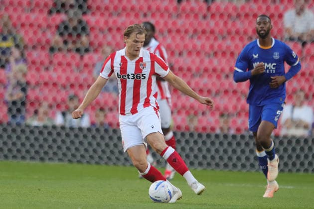 Stoke City v Everton, Pre-Season Friendly Svante Ingelsson of Stoke City during the Pre-Season Friendly match between Stoke City and Everton at the Bet365 Stadium, Stoke-on-Trent, UK on 28 July 2026. Stoke-on-Trent Bet365 Stadium Staffordshire UK Editorial use only , Copyright: xAlunxRobertsx PSI-24601-0042