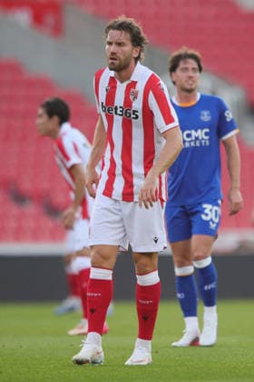 Stoke City v Everton, Pre-Season Friendly Sam Gallagher of Stoke City during the Pre-Season Friendly match between Stoke City and Everton at the Bet365 Stadium, Stoke-on-Trent, UK on 28 July 2026. Stoke-on-Trent Bet365 Stadium Staffordshire UK Editorial use only , Copyright: xAlunxRobertsx PSI-24601-0089