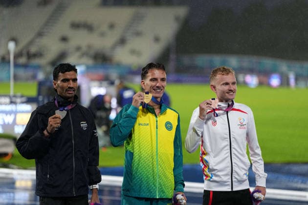 RECORD DATE NOT STATED 28th July 2026; Glasgow, Scotland; 2026 Commonwealth Games, Day Six; Gulveer Singh of India, Ky Robinson of Australia and David Mullarkey of England hold up their Mens 10000m final winning medals AlecxBrown