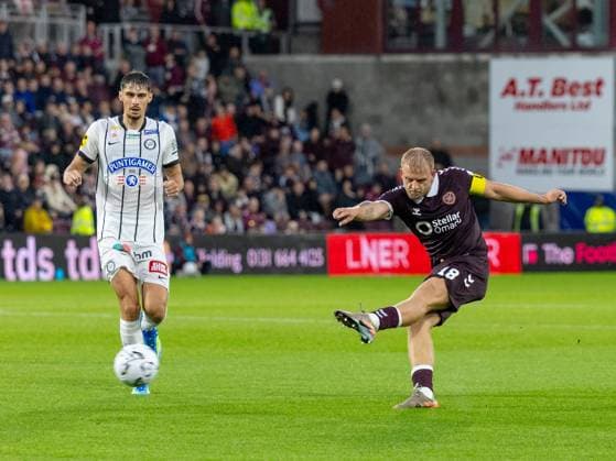 Harry Milne of Heart of Midlothian takes a shot at goal during the Hearts v Sturm Graz second leg of their Champions League second qualifying round at Tynecastle Stadium on Tuesday 28th July 2026 Heart of Midlothian v Sturm Graz, UEFA Champions League, 2nd Qualifying Round, 2nd Leg, Football, Tynecastle Park, Edinburgh, Scotland, UK - 28 Jul 2026Edinburgh Tynecastle Park Scotland United Kingdom  Copyright: xAlanxRennie Shutterstockx 17015998ez