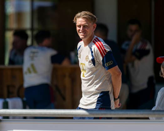 28.07.2026, Fussball Bundesliga 2026 2027, Trainingslager FC Bayern München in Rottach-Egern am Tegernsee (Bayern). Sportdirektor Christoph Freund (Bayern München) *** July 28, 2026, 2026–2027 Bundesliga, FC Bayern Munich training camp in Rottach Egern on Lake Tegernsee, Bayern Sports Director Christoph Freund, Bayern Munich