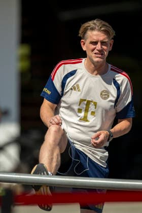 28.07.2026, Fussball Bundesliga 2026 2027, Trainingslager FC Bayern München in Rottach-Egern am Tegernsee (Bayern). Sportdirektor Christoph Freund (Bayern München) *** July 28, 2026, 2026–2027 Bundesliga, FC Bayern Munich training camp in Rottach Egern on Lake Tegernsee, Bayern Sports Director Christoph Freund, Bayern Munich