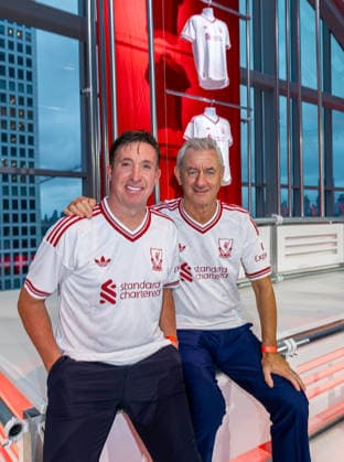 Football - Pre-Season - Liverpool FC 2026 27 Away Kit Launch NEW YORK, USA - Tuesday, July 28, 2026: Liverpool legends Robbie Fowler and Ian Rush on stage at an Adidas launch event for the new Liverpool FC 2026 27 away kit at the Refinery in Williamsburg, New York. (Photo by David Rawcliffe Propaganda) WILLIAMSBURG The Refinery NEW YORK UNITED STATES OF AMERICA  Copyright: xDavidxRawcliffex 2026-07-28-136-Liverpool_Adidas_Away_Kit_Launch