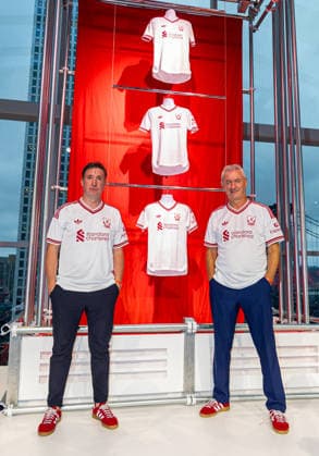 Football - Pre-Season - Liverpool FC 2026 27 Away Kit Launch NEW YORK, USA - Tuesday, July 28, 2026: Liverpool legends Robbie Fowler and Ian Rush on stage at an Adidas launch event for the new Liverpool FC 2026 27 away kit at the Refinery in Williamsburg, New York. (Photo by David Rawcliffe Propaganda) WILLIAMSBURG The Refinery NEW YORK UNITED STATES OF AMERICA  Copyright: xDavidxRawcliffex 2026-07-28-144-Liverpool_Adidas_Away_Kit_Launch