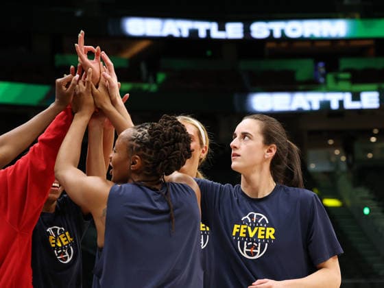 July 28, 2026, Seattle, Washington, USA: Indiana Fever guard CAITLIN CLARK (22) warms-up prior to the WNBA, Basketball Damen, USA match between the Seattle Storm and Indiana Fever at Climate Pledge Arena in Seattle. Seattle USA - ZUMAd218 20260728_zsp_d218_002 Copyright: xRichardxDizonx