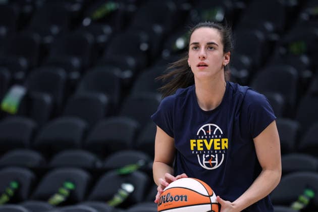 July 28, 2026, Seattle, Washington, USA: Indiana Fever guard CAITLIN CLARK (22) warms-up prior to the WNBA, Basketball Damen, USA match between the Seattle Storm and Indiana Fever at Climate Pledge Arena in Seattle. WNBA 2026: Indiana 105:95 Seattle  - ZUMAd218 20260728_zsp_d218_001 Copyright: xRichardxDizonx
