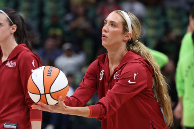 July 28, 2026, Seattle, Washington, USA: Indiana Fever guard LEXIE HULL (10) warms-up prior to the WNBA, Basketball Damen, USA match between the Seattle Storm and Indiana Fever at Climate Pledge Arena in Seattle. Seattle USA - ZUMAd218 20260728_zsp_d218_010 Copyright: xRichardxDizonx