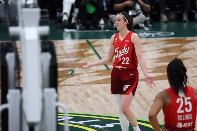 July 28, 2026, Seattle, Washington, USA: Indiana Fever guard CAITLIN CLARK (22) reacts in the fourth quarter of the WNBA, Basketball Damen, USA match between the Seattle Storm and Indiana Fever at Climate Pledge Arena in Seattle. Seattle USA - ZUMAd218 20260728_zsp_d218_038 Copyright: xRichardxDizonx