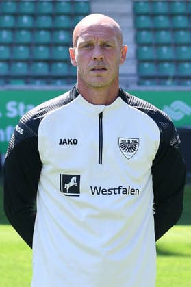 SC Preußen Münster; 3. Liga, Porträttermin 2026 2027 Andre Poggenborg ( Torwarttrainer Münster ); SC Preußen Münster; 3. Liga, Porträttermin 2026 2027 *** SC Preußen Münster, 3rd Division, Profile 2026–2027 Andre Poggenborg, Goalkeeper Coach, Münster SC Preußen Münster, 3rd Division, Profile 2026–2027 xRx