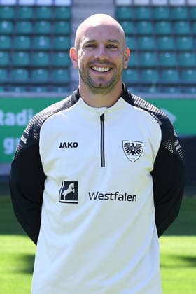 SC Preußen Münster; 3. Liga, Porträttermin 2026 2027 Tim Geidies ( Athletiktrainer Münster ); SC Preußen Münster; 3. Liga, Porträttermin 2026 2027 *** SC Preußen Münster, 3rd Division, Profile Session 2026–2027 Tim Geidies, Athletic Trainer, Münster SC Preußen Münster, 3rd Division, Profile Session 2026–2027 xRx
