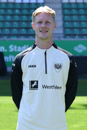 SC Preußen Münster; 3. Liga, Porträttermin 2026 2027 Dennis Eßmann ( Physiotherapeut Münster ); SC Preußen Münster; 3. Liga, Porträttermin 2026 2027 *** SC Preußen Münster, 3rd Division, Profile Session 2026–2027 Dennis Eßmann, Physical Therapist, Münster SC Preußen Münster, 3rd Division, Profile Session 2026–2027 xRx