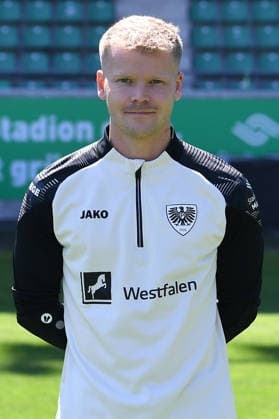 SC Preußen Münster; 3. Liga, Porträttermin 2026 2027 Bastian Lake ( Zeugwart Münster ); SC Preußen Münster; 3. Liga, Porträttermin 2026 2027 *** SC Preußen Münster, 3rd Division, Profile Session 2026–2027 Bastian Lake, Equipment Manager, Münster SC Preußen Münster, 3rd Division, Profile Session 2026–2027 xRx
