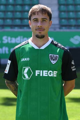 SC Preußen Münster; 3. Liga, Porträttermin 2026 2027 Louis Kolbe ( Münster ); SC Preußen Münster; 3. Liga, Porträttermin 2026 2027 *** SC Preußen Münster, 3rd Division, Photo Shoot 2026–2027 Louis Kolbe Münster SC Preußen Münster, 3rd Division, Photo Shoot 2026–2027 xRx