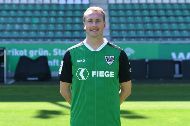 SC Preußen Münster; 3. Liga, Porträttermin 2026 2027 Simon Scherder ( Münster ); SC Preußen Münster; 3. Liga, Porträttermin 2026 2027 *** SC Preußen Münster, 3rd Division, Photo Shoot 2026–2027 Simon Scherder Münster SC Preußen Münster, 3rd Division, Photo Shoot 2026–2027 xRx