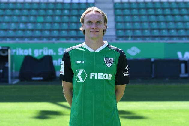 SC Preußen Münster; 3. Liga, Porträttermin 2026 2027 Ryan Johansson ( Münster ); SC Preußen Münster; 3. Liga, Porträttermin 2026 2027 *** SC Preußen Münster, 3rd Division, Photo Shoot 2026–2027 Ryan Johansson Münster SC Preußen Münster, 3rd Division, Photo Shoot 2026–2027 xRx