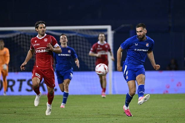 CroatiaZagreb, 280726. Maksimir Stadium. UEFA Champions League second qualifying round match, GNK Dinamo - FC Thun. Photo: Damir Krajac CROPIX Zagreb Croatia Copyright: xxDamirxKrajacx dinamo_thun109-280726