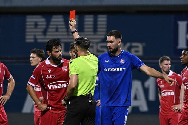 CroatiaZagreb, 280726. Maksimir Stadium. UEFA Champions League second qualifying round match, GNK Dinamo - FC Thun. Photo: Damir Krajac CROPIX Zagreb Croatia Copyright: xxDamirxKrajacx dinamo_thun68-280726