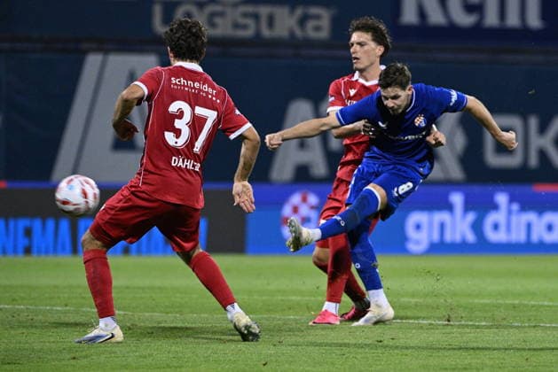 Croatia, Zagreb, 280726. Maksimir Stadium. UEFA Champions League second qualifying round second leg, GNK Dinamo - FC Thun. Photo: Damir Krajac CROPIX Zagreb Croatia Copyright: xxDamirxKrajacx dinamo_thun96-280726