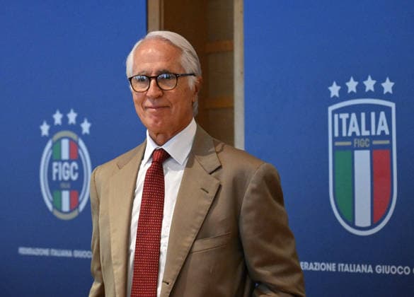 260728 -- ROME, July 28, 2026 -- Italian Football Federation President Giovanni Malago, gives a press conference, PK, Pressekonferenz to introduce Roberto Mancini as the new head coach of the Italy men s national football team, in Rome, Italy, July 28, 2026. Photo by Alberto Lingria Xinhua SPITALY-ROME-NEW HEAD COACH-ANNOUNCEMENT AxErbeituolingeliya  (SP)ITALY-ROME-NEW HEAD COACH-ANNOUNCEMENT IMAGO AxErbeituoÂ¡Â¤lingeliya  imago images 0862885024