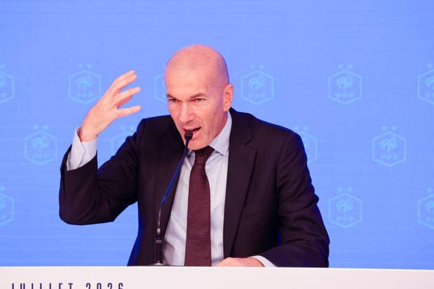 (260729) -- PARIS, July 29, 2026 -- Newly-appointed head coach Zinedine Zidane of the France national football team speaks during a press conference, PK, Pressekonferenz with French Football Federation President Philippe Diallo at the federation s headquarters in Paris, France, July 28, 2026. (Photo by Xinhua) (SP)FRANCE-PARIS-FOOTBALL-FRENCH HEAD COACH-ZIDANE HenrixSzwarc 