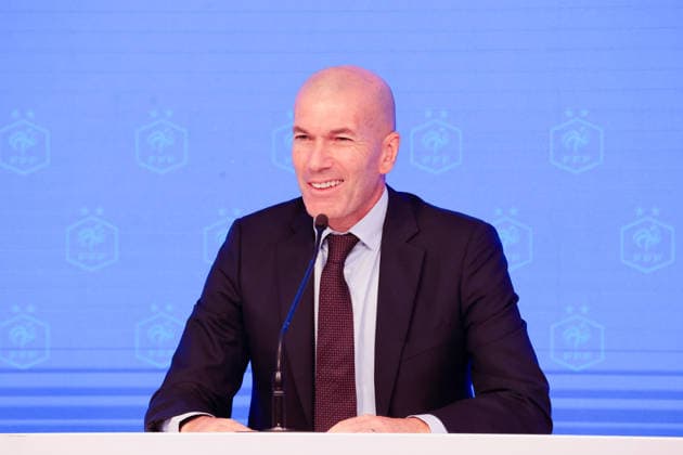 (260729) -- PARIS, July 29, 2026 -- Newly-appointed head coach Zinedine Zidane of the France national football team speaks during a press conference, PK, Pressekonferenz with French Football Federation President Philippe Diallo at the federation s headquarters in Paris, France, July 28, 2026. (Photo by Xinhua) (SP)FRANCE-PARIS-FOOTBALL-FRENCH HEAD COACH-ZIDANE HenrixSzwarc 