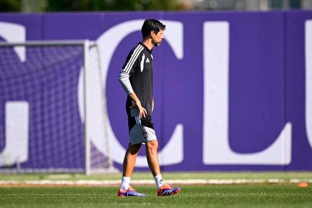 RSC Anderlecht v Hammarby IF - UEFA Europa League Media Activities 29 07 2026 ANDERLECHT, BELGIUM - JULY 29 : Bruno Vitor head coach of RSC Anderlecht pictured during a training session ahead of the UEFA Europa League 2025 26 second qualifying round second leg between RSC Anderlecht and Hammarby IF on July 29, 2026 in Anderlecht, Belgium, 29 07 2026 Anderlecht Belgium  Copyright: xTomasxSiskx