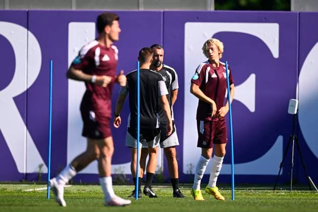 RSC Anderlecht v Hammarby IF - UEFA Europa League Media Activities 29 07 2026 ANDERLECHT, BELGIUM - JULY 29 : Taravel Jeremy assistant coach of RSC Anderlecht pictured during a training session ahead of the UEFA Europa League 2025 26 second qualifying round second leg between RSC Anderlecht and Hammarby IF on July 29, 2026 in Anderlecht, Belgium, 29 07 2026 Anderlecht Belgium  Copyright: xTomasxSiskx