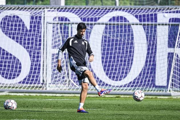 Anderlecht s Adriano Bertaccini is pictured in action during a training session of Belgian RSC Anderlecht, Wednesday 29 July in Brussels, in preparations of the second leg of the second qualifying round for the UEFA Europa League against Swedish Hammarby IF. TOM GOYVAERTS TomxGoyvaerts  x182283992x