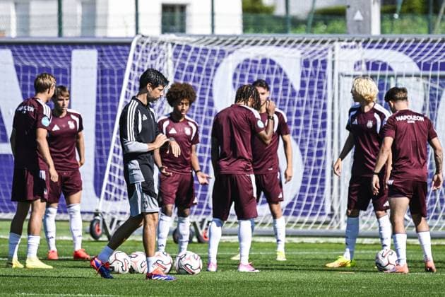 Anderlecht s head coach Vitor Bruno pictured during a training session of Belgian RSC Anderlecht, Wednesday 29 July in Brussels, in preparations of the second leg of the second qualifying round for the UEFA Europa League against Swedish Hammarby IF. TOM GOYVAERTS TomxGoyvaerts  x182284010x