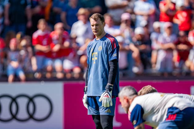 Trainingslager, FC Bayern München am 29.07.2026 in Rottach-Egern Manuel Neuer im Torwarttraining *** Training camp, FC Bayern Munich on July 29, 2026, in Rottach-Egern: Manuel Neuer during goalkeeper training Copyright: xBahhoxKarax