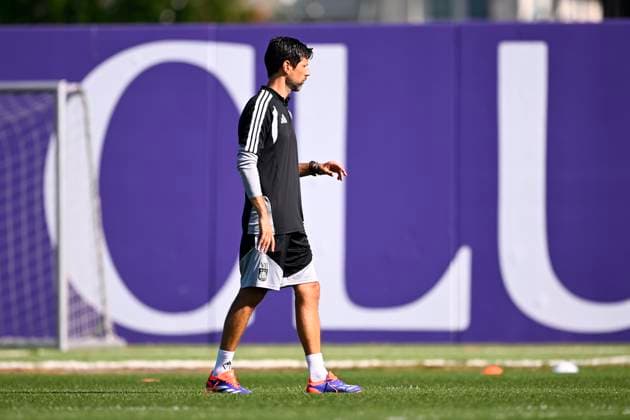 RSC Anderlecht v Hammarby IF - UEFA Europa League Media Activities 29 07 2026 NEERPEDE, BELGIUM - JULY 29 : Bruno Vitor head coach of RSC Anderlecht pictured during a training session ahead of the UEFA Europa League 2026 27 second qualifying round second leg between RSC Anderlecht and Hammarby IF on July 29, 2026 in Neerpede, Belgium, 29 07 2026 Neerpede Belgium  Copyright: xTomasxSiskx