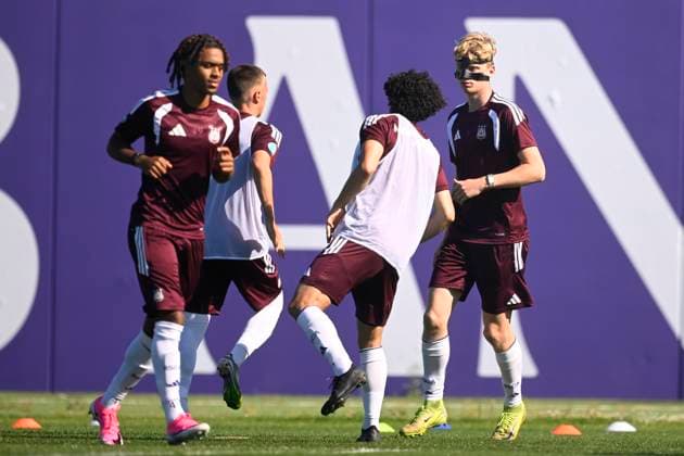 RSC Anderlecht v Hammarby IF - UEFA Europa League Media Activities 29 07 2026 NEERPEDE, BELGIUM - JULY 29 : players of RSC Anderlecht pictured during a training session ahead of the UEFA Europa League 2026 27 second qualifying round second leg between RSC Anderlecht and Hammarby IF on July 29, 2026 in Neerpede, Belgium, 29 07 2026 Neerpede Belgium  Copyright: xTomasxSiskx