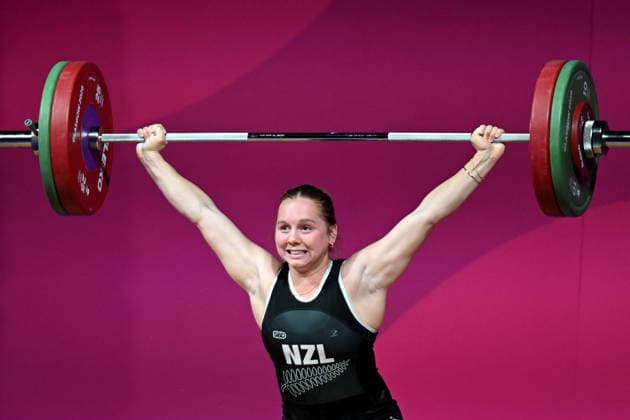 COM26 WEIGHTLIFTING, Georgia Theron of New Zealand competes in the Women™s 77kg Weightlifting during the Glasgow 2026 Commonwealth Games at the SEC Armadillo in Glasgow, Scotland, Wednesday, July 29, 2026. ( NO ARCHIVING, EDITORIAL USE ONLY Glasgow Scotland United Kingdom  Copyright: xLUKASxCOCHx 20260729195974302360