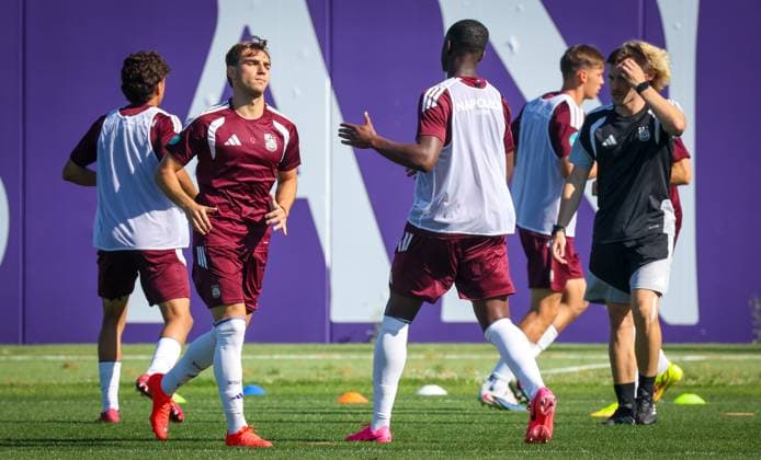 Anderlecht s Mihajlo Cvetkovic pictured in action during a training session of Belgian RSC Anderlecht, Wednesday 29 July 2026 in Brussels, in preparations of the second leg of the second qualifying round for the UEFA Europa League against Swedish Hammarby IF. VIRGINIExLEFOUR  x182289950x