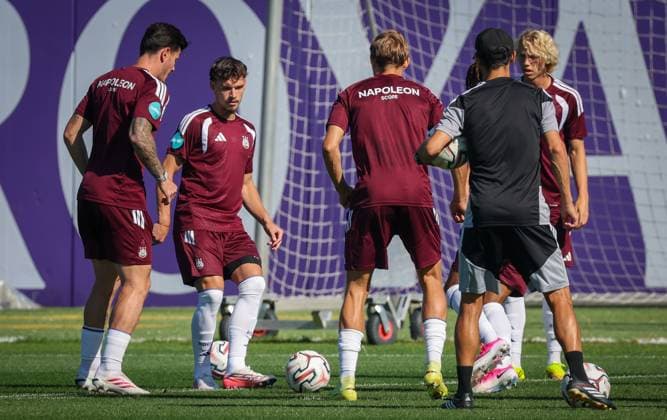 Anderlecht s Lukas Ambros pictured in action during a training session of Belgian RSC Anderlecht, Wednesday 29 July 2026 in Brussels, in preparations of the second leg of the second qualifying round for the UEFA Europa League against Swedish Hammarby IF. VIRGINIExLEFOUR  x182290234x