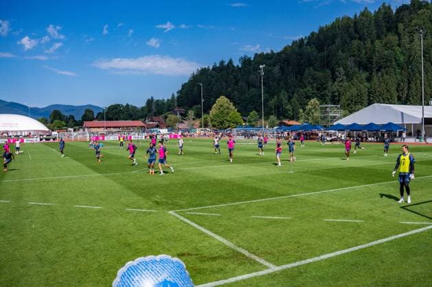 Trainingslager, FC Bayern München am 29.07.2026 in Rottach-Egern Trainingsspiel des FC Bayern München *** Training Camp, FC Bayern Munich on July 29, 2026, in Rottach Egern; FC Bayern Munich Friendly Match Copyright: xBahhoxKarax