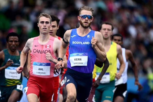 COM26 ATHLETICS, Josh Kerr of Scotland (centre) competes in the Men™s One Mile Round 1 heats during the Glasgow 2026 Commonwealth Games at EDF Scotstoun Stadium in Glasgow, Scotland, Wednesday, July 29, 2026. ( NO ARCHIVING, EDITORIAL USE ONLY Glasgow United Kingdom  Copyright: xJOELxCARRETTx 20260729186575733048