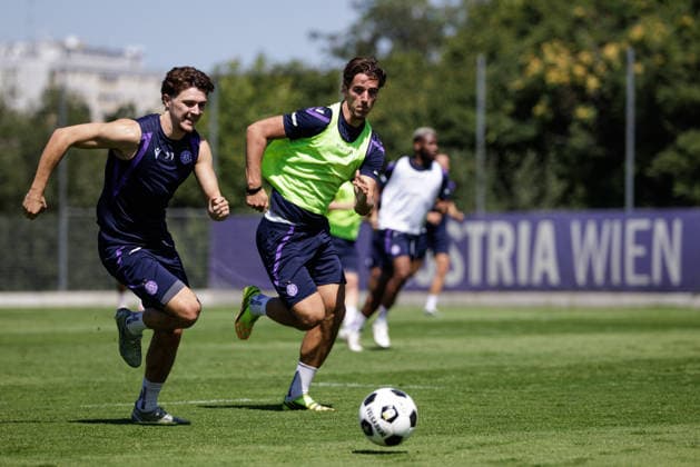 SOCCER - UEFA ECL, A.Wien vs Liepaja VIENNA,AUSTRIA,29.JUL.26 - SOCCER - UEFA Conference League, qualification, Austria Wien vs FK Liepaja, preview, training A.Wien. Image shows Moritz Wels and Jonas Feddersen (A.Wien).  GEPAxpictures xArminxRauthner