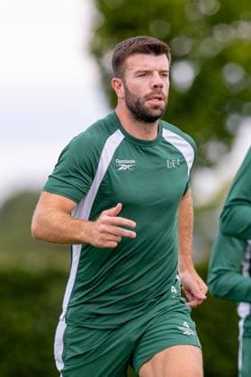 Grant Hanley of Hibernian during a training session ahead of the clash with KF Malisheva Hibernian Training, Football, Hibernian Training Centre, Edinburgh, Scotland, UK - 29 Jul 2026Edinburgh Hibernian Training Centre Scotland United Kingdom EDITORIAL USE ONLY No use with unauthorised audio, video, data, fixture lists, club league logos or live services. Online in-match use limited to 120 images, no video emulation. No use in betting, games or single club league player publications.  Copyright: xAlanxRennie Shutterstockx 17016053ac