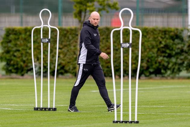 David Gray manager of Hibernian during a training session ahead of the clash with KF Malisheva Hibernian Training, Football, Hibernian Training Centre, Edinburgh, Scotland, UK - 29 Jul 2026Edinburgh Hibernian Training Centre Scotland United Kingdom EDITORIAL USE ONLY No use with unauthorised audio, video, data, fixture lists, club league logos or live services. Online in-match use limited to 120 images, no video emulation. No use in betting, games or single club league player publications.  Copyright: xAlanxRennie Shutterstockx 17016053j