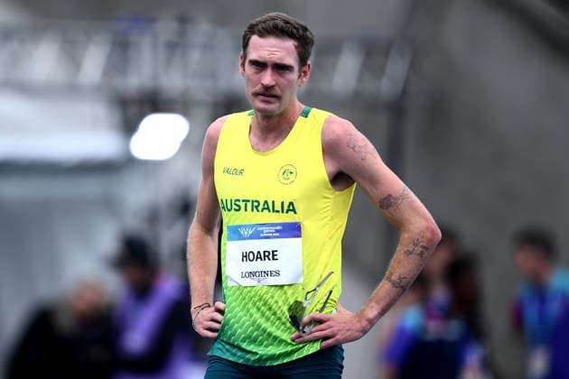 COM26 ATHLETICS, Oliver Hoare of Australia reacts after falling in the Men™s One Mile, Round 1 heats during the Glasgow 2026 Commonwealth Games at EDF Scotstoun Stadium in Glasgow, Scotland, Wednesday, July 29, 2026. ( NO ARCHIVING, EDITORIAL USE ONLY Glasgow United Kingdom  Copyright: xJOELxCARRETTx 20260729177631369896