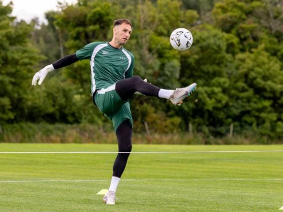 Raphael Sallinger of Hibernian during a training session ahead of the clash with KF Malisheva Hibernian Training, Football, Hibernian Training Centre, Edinburgh, Scotland, UK - 29 Jul 2026Edinburgh Hibernian Training Centre Scotland United Kingdom EDITORIAL USE ONLY No use with unauthorised audio, video, data, fixture lists, club league logos or live services. Online in-match use limited to 120 images, no video emulation. No use in betting, games or single club league player publications.  Copyright: xAlanxRennie Shutterstockx 17016053f