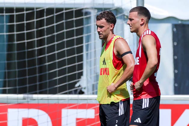 Gian-Luca Waldschmidt (1. FC Köln) und Said El Mala (1. FC Köln) schauen, Tag 6, Trainingslager 1. FC Köln, Koasastadion am 29. July 2026 in St. Johann in Tirol, Österreich. (Foto von Marco Steinbrenner DeFodi Images) Gian-Luca Waldschmidt (1. FC Köln) und Said El Mala (1. FC Köln) look on, Tag 6, Trainingslager 1. FC Köln, Koasastadion, July 29, 2026 in St. Johann in Tirol, Austria. (Photo by Marco Steinbrenner DeFodi Images) - *** Gian Luca Waldschmidt of 1. FC Köln and Said El Mala of 1. FC Köln, Day 6, 1. FC Köln training camp, Koasa Stadium on July 29, 2026, in St. Johann in Tirol, Austria. Photo by Marco Steinbrenner, DeFodi Images. Gian Luca Waldschmidt of 1. FC Köln and Said El Mala of 1. FC Köln look on, Day 6, 1. FC Köln training camp, Koasa Stadium, July 29, 2026, at the Koasastadion in St. Johann in Tirol, Austria. Photo by Marco Steinbrenner, DeFodi Images