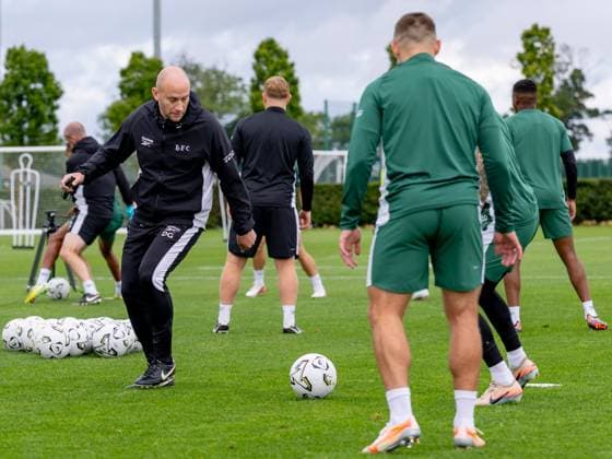 David Gray manager of Hibernian during a training session ahead of the clash with KF Malisheva Hibernian Training, Football, Hibernian Training Centre, Edinburgh, Scotland, UK - 29 Jul 2026Edinburgh Hibernian Training Centre Scotland United Kingdom EDITORIAL USE ONLY No use with unauthorised audio, video, data, fixture lists, club league logos or live services. Online in-match use limited to 120 images, no video emulation. No use in betting, games or single club league player publications.  Copyright: xAlanxRennie Shutterstockx 17016053cl
